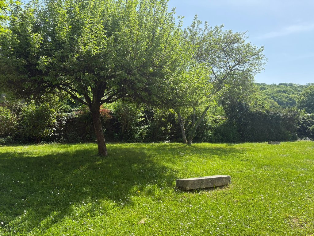 MAISON - VILLENEUVE SUR BELLOT - 105 m2 - VENDU