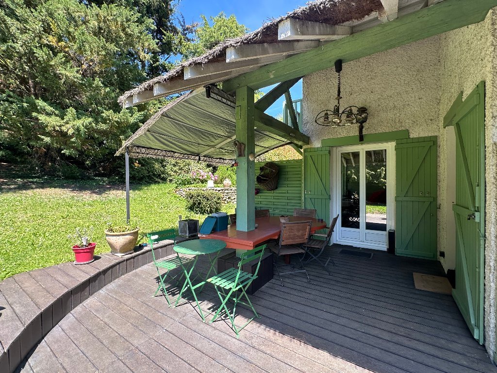 MAISON A VENDRE - VILLENEUVE SUR BELLOT - 110 m2 - 248 000 &euro;