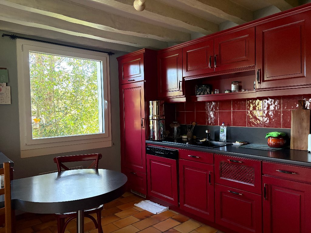 MAISON A VENDRE - VILLENEUVE SUR BELLOT - 110 m2 - 248 000 &euro;