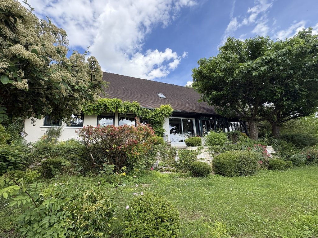 MAISON A VENDRE - VILLENEUVE SUR BELLOT - 250 m2 - 403 000 &euro;
