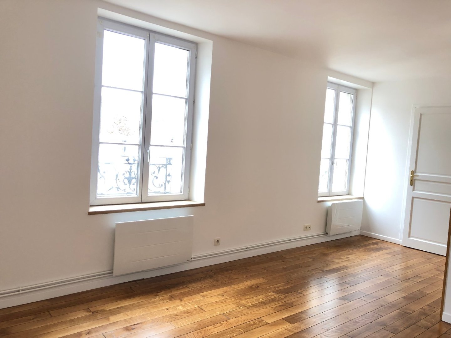 APPARTEMENT T1 A LOUER - LA FERTE GAUCHER - 33.52 m2 - 572 &euro; charges comprises par mois