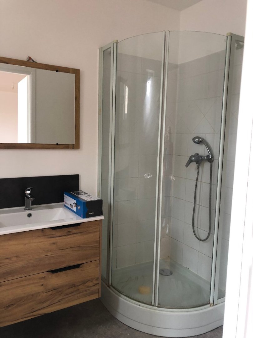 APPARTEMENT T1 A LOUER - LA FERTE GAUCHER - 33.52 m2 - 572 &euro; charges comprises par mois
