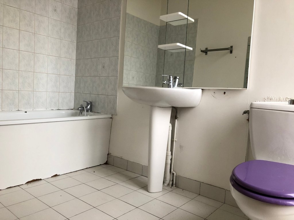 APPARTEMENT T1 A LOUER - ROZAY EN BRIE centre ville - 27.8 m2 - 500 &euro; charges comprises par mois