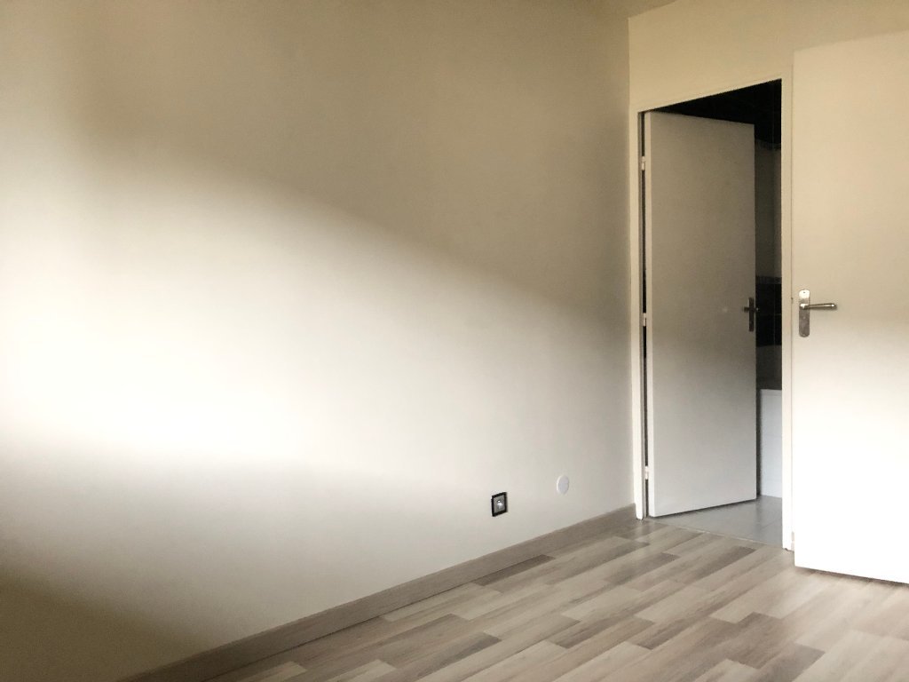 APPARTEMENT T2 A LOUER - BRIE COMTE ROBERT - 38.04 m2 - 750 &euro; charges comprises par mois