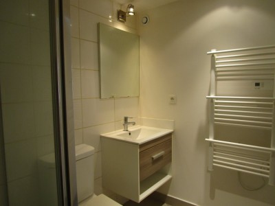 APPARTEMENT T2 A LOUER - FONTENAY TRESIGNY - 30.04 m2 - 650 € charges comprises par mois