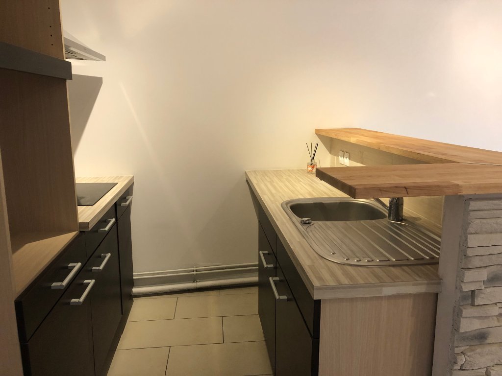 APPARTEMENT T2 A LOUER - LA FERTE GAUCHER CENTRE VILLE - 39.91 m2 - 480�&euro; charges comprises par mois