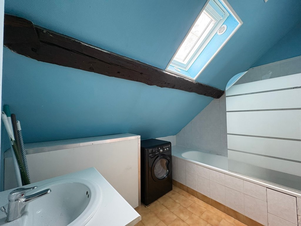 T2Bis A VENDRE - LA FERTE GAUCHER - 31.3 m2 - 58�500�&euro;