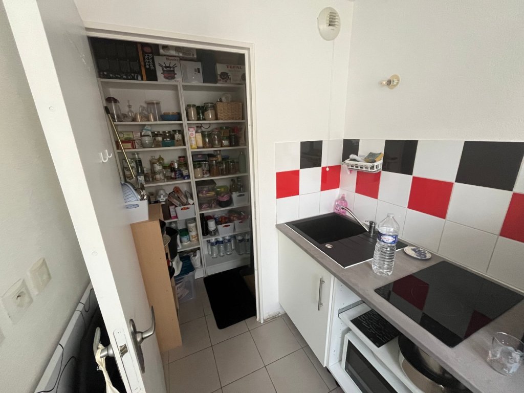 APPARTEMENT T2 - PROVINS proche gare et commerces - 46.7 m2 - VENDU