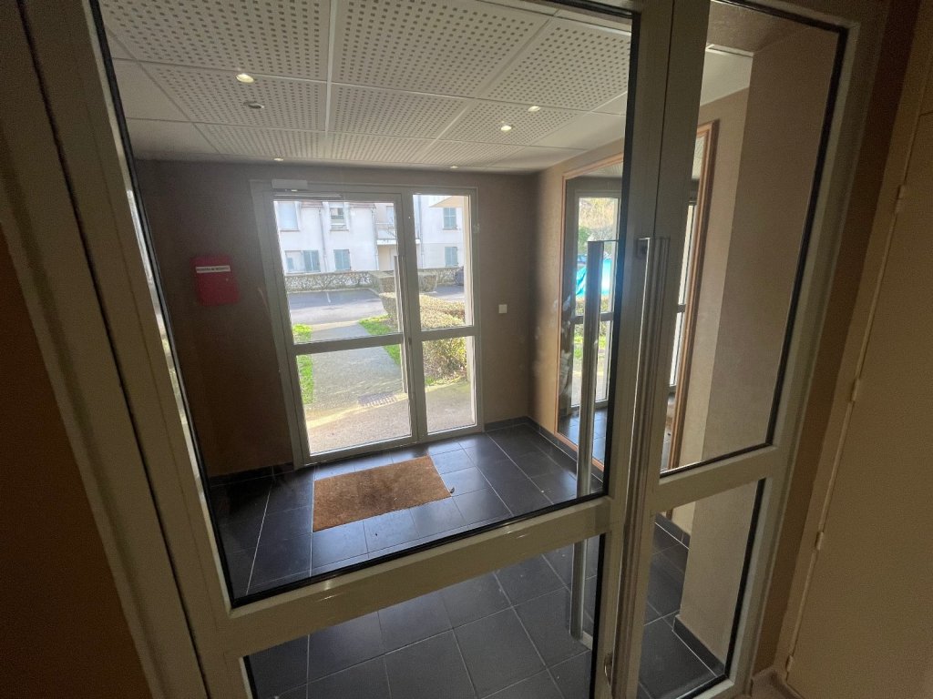 APPARTEMENT T2 - PROVINS proche gare et commerces - 46.7 m2 - VENDU