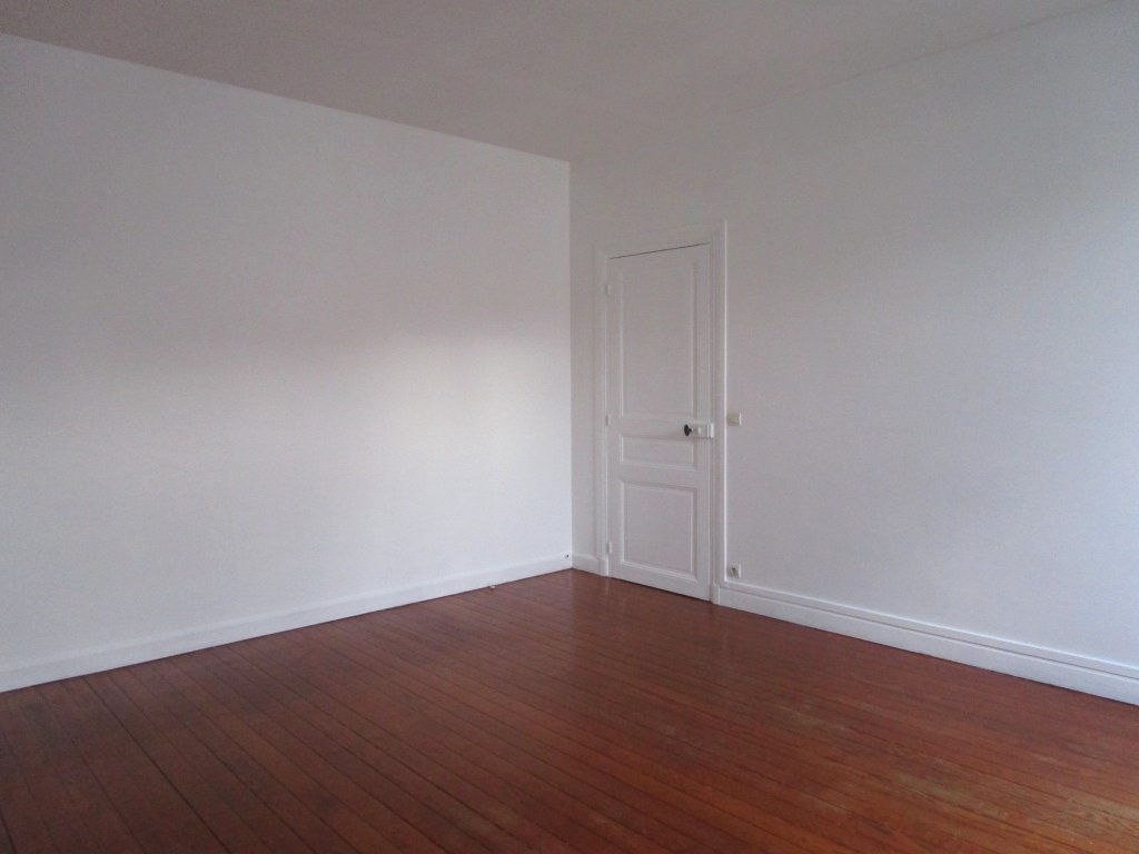 APPARTEMENT T3 A LOUER - FONTENAY TRESIGNY - 69.11 m2 - 850�&euro; charges comprises par mois