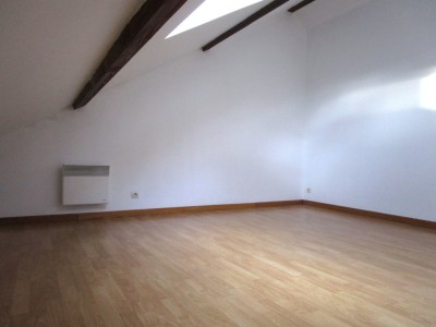 APPARTEMENT T3 A LOUER - FONTENAY TRESIGNY - 69.11 m2 - 850�&euro; charges comprises par mois