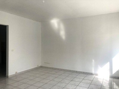 APPARTEMENT T3 A LOUER - FONTENAY TRESIGNY - 76.68 m2 - 850 &euro; charges comprises par mois