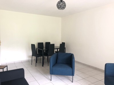 APPARTEMENT T3 A LOUER - GUIGNES proche centre ville - 61 m2 - 940 &euro; charges comprises par mois
