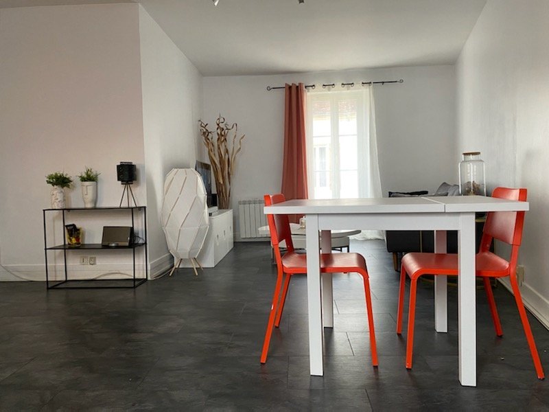 APPARTEMENT T3 A LOUER - LA FERTE GAUCHER CENTRE VILLE - 57.71 m2 - 690�&euro; charges comprises par mois