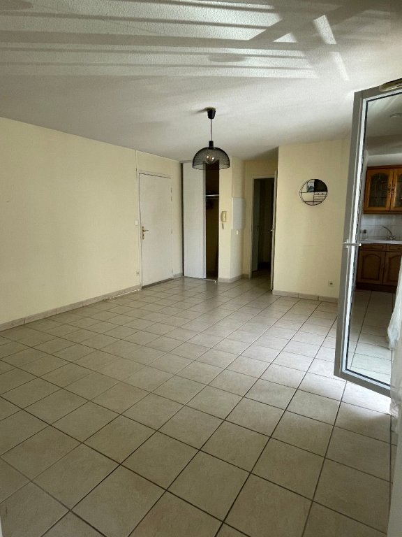 F2 BIS A LOUER - LA FERTE GAUCHER - 53.05 m2 - 700 &euro; charges comprises par mois
