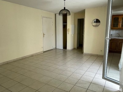 F2 BIS A LOUER - LA FERTE GAUCHER - 53.05 m2 - 700 € charges comprises par mois