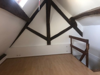 APPARTEMENT T3 A LOUER - ROZAY EN BRIE - 46.75 m2 - 667 &euro; charges comprises par mois