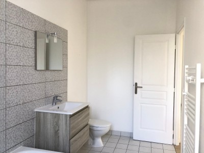 APPARTEMENT T3 A LOUER - ROZAY EN BRIE - 63.21 m2 - 905 € charges comprises par mois