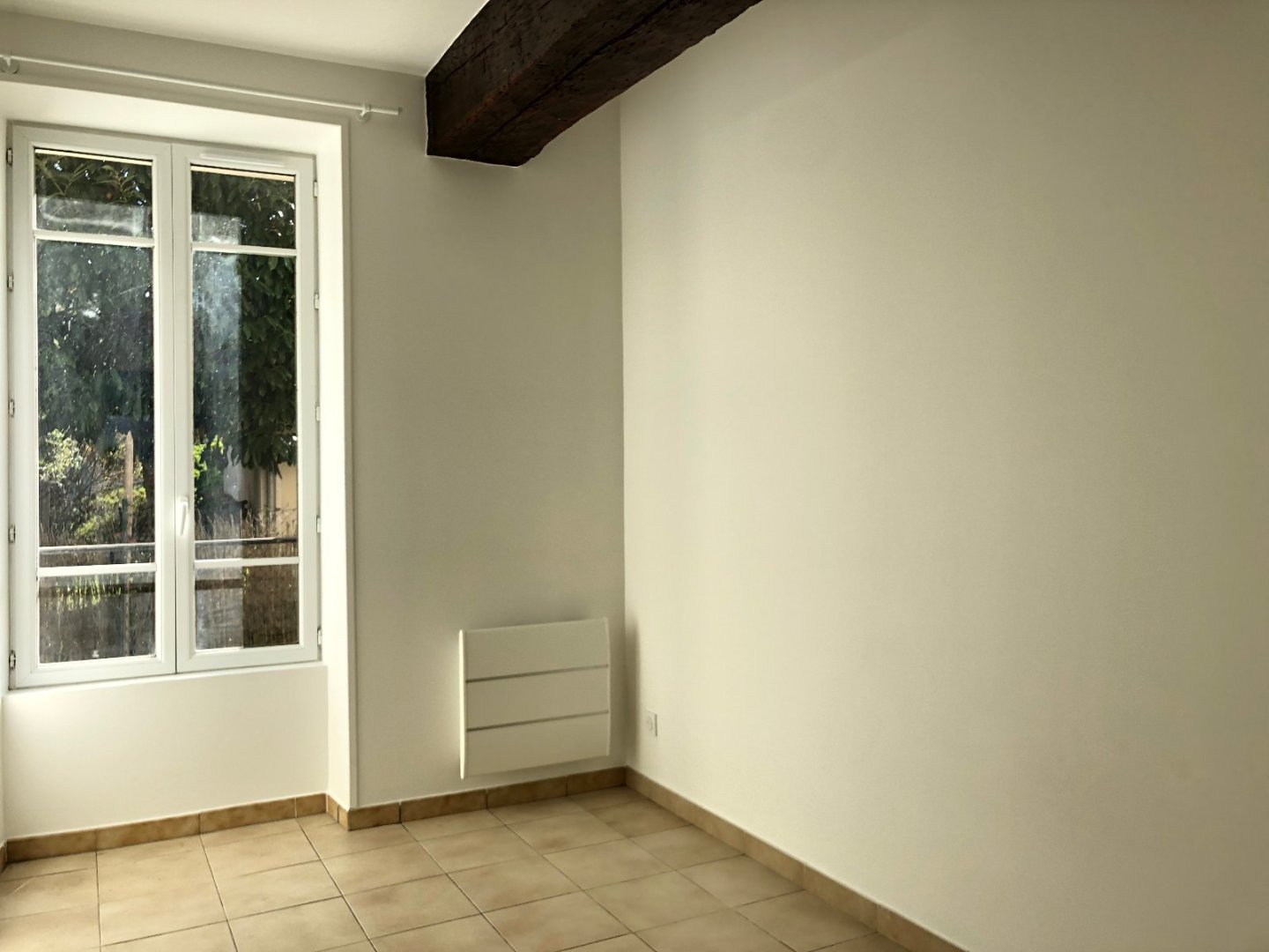 APPARTEMENT T3 A LOUER - ROZAY EN BRIE - 63.21 m2 - 905 &euro; charges comprises par mois