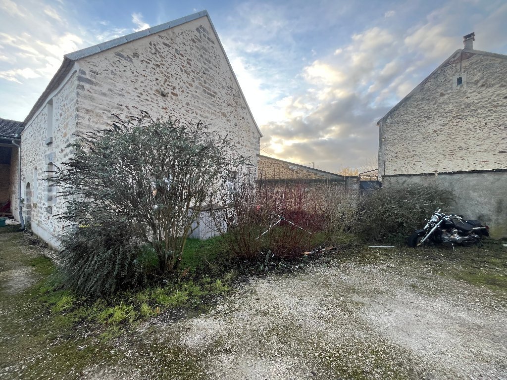 APPARTEMENT T3 A VENDRE - COURTOMER - 50.58 m2 - 169�000�&euro;