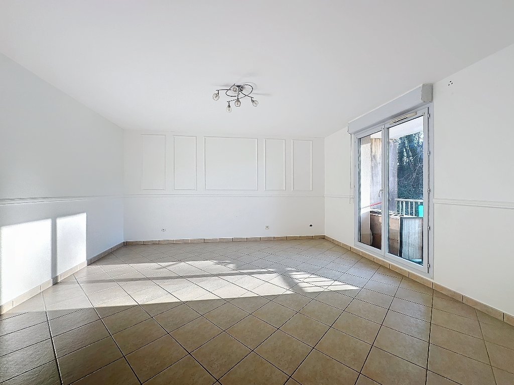 APPARTEMENT T3 - LA FERTE GAUCHER - 65 m2 - VENDU