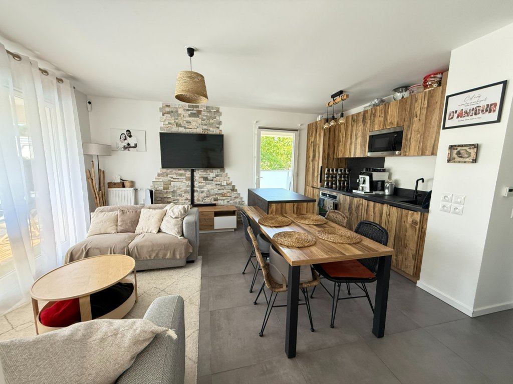 APPARTEMENT 3 pièces avec balcon A VENDRE - NOISIEL - 60 m2 - 239 000 &euro;