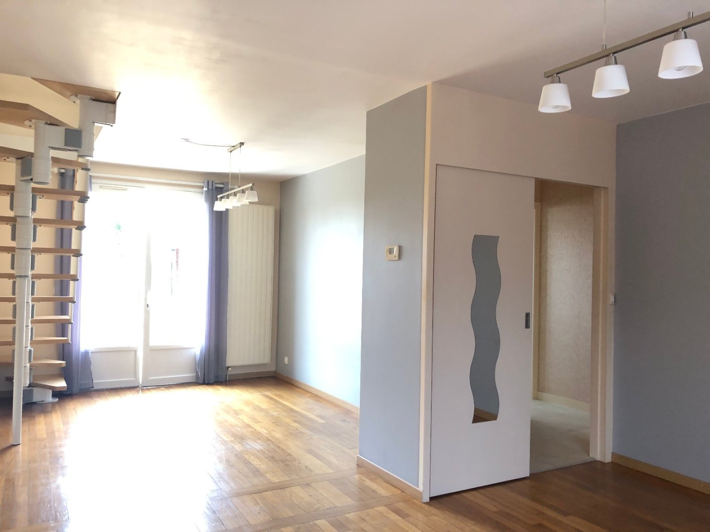 APPARTEMENT T4 A LOUER - COULOMMIERS - 102.31 m2 - 1 400 &euro; charges comprises par mois