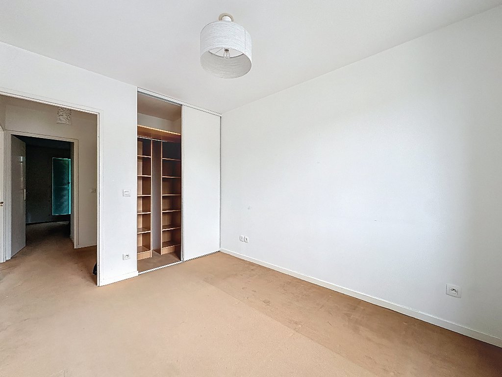 APPARTEMENT T4 A VENDRE - COULOMMIERS - 74.45 m2 - 219�000�&euro;