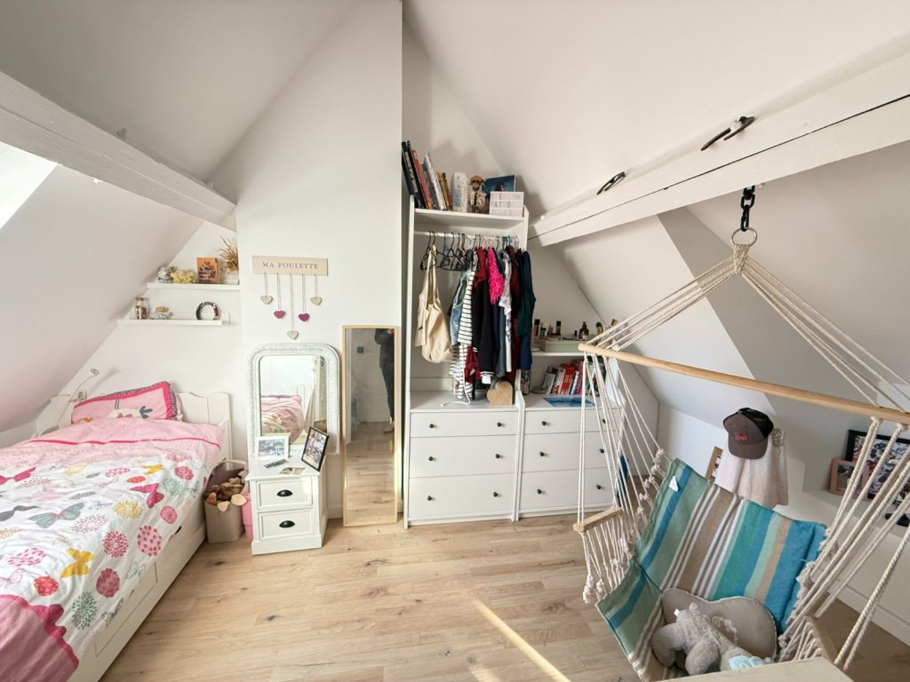 Appartement F4 + Jardinet et parking A VENDRE - OZOIR LA FERRIERE Centre vile, proche gare � pieds - 57.4 m2 - 239�000�&euro;