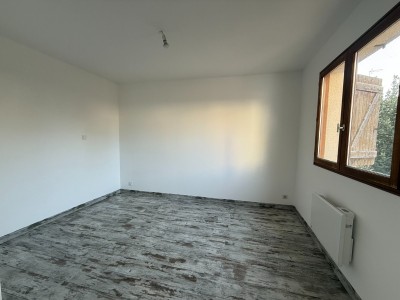 APPARTEMENT F4 + JARDIN A VENDRE - ROZAY EN BRIE Centre ville - 73.26 m2 - 206�000�&euro;